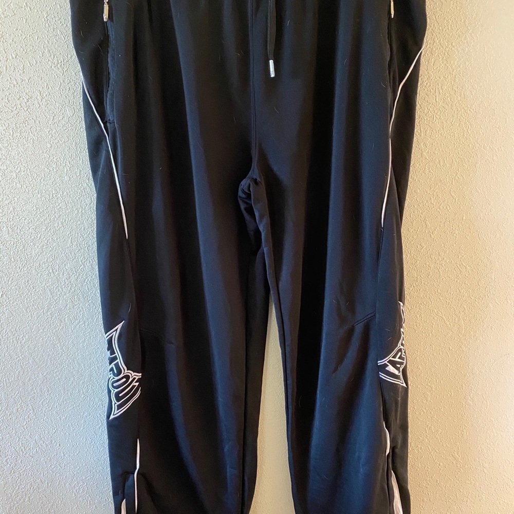 Jogging pants - Picture 3 of 6
